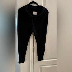 Selkie pillow leggings